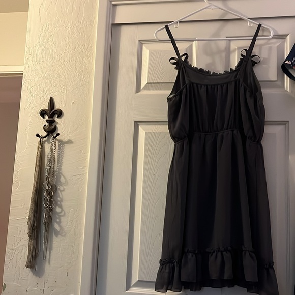 Summer Dress. Fun and flirty! - Picture 3 of 3